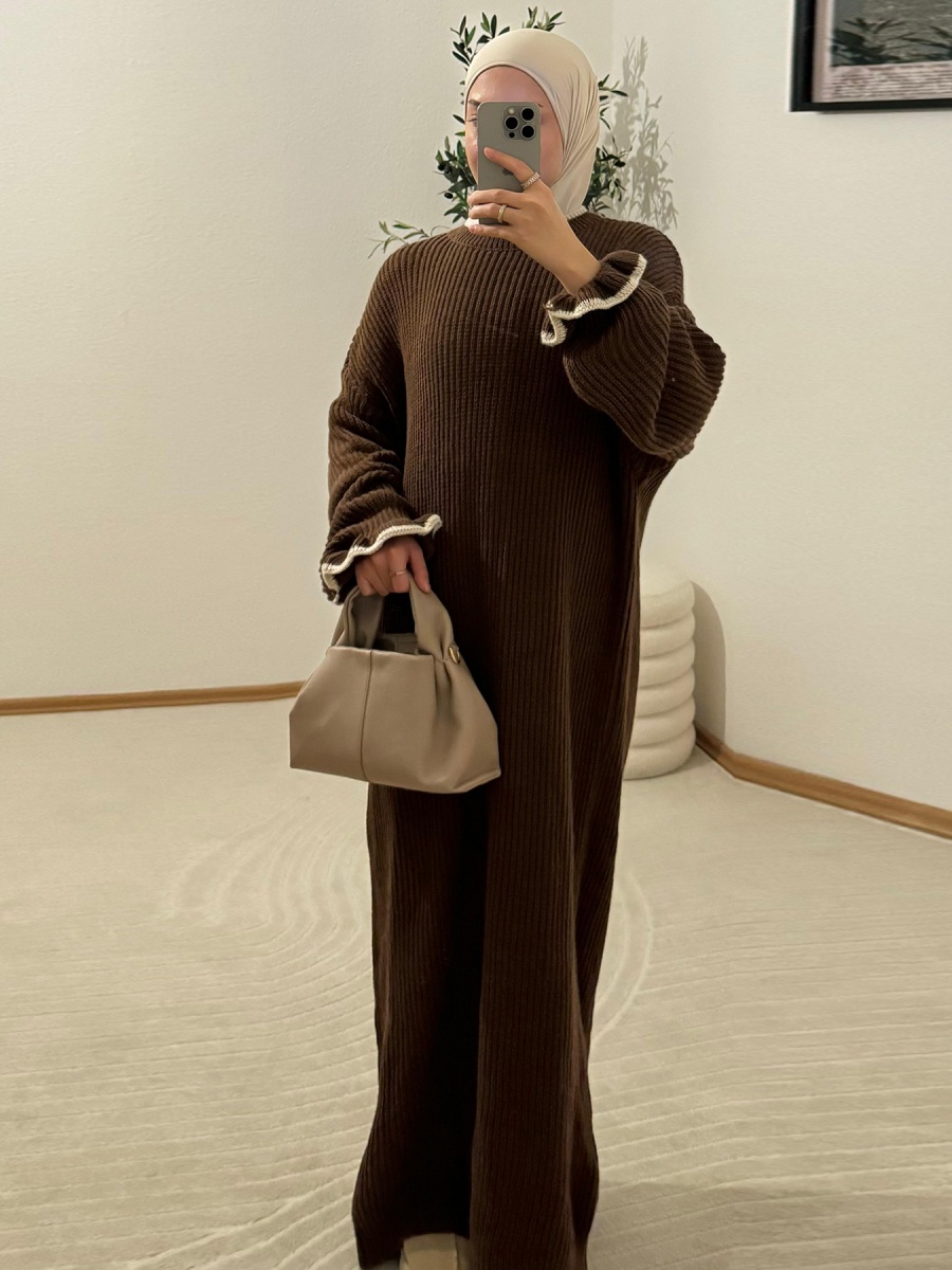 Muslim Women Winter Dubai Abay - Winter Clothing Dubai reseña y precio