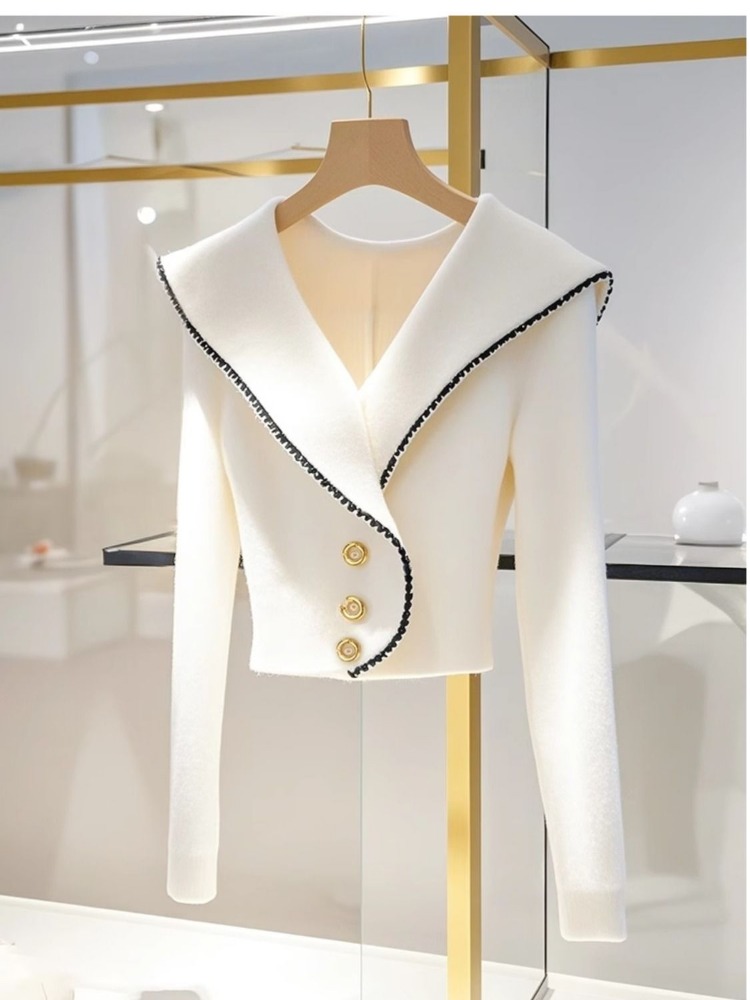 Luxury High-end White Knitted  - Winter Clothing Trends reseña y precio